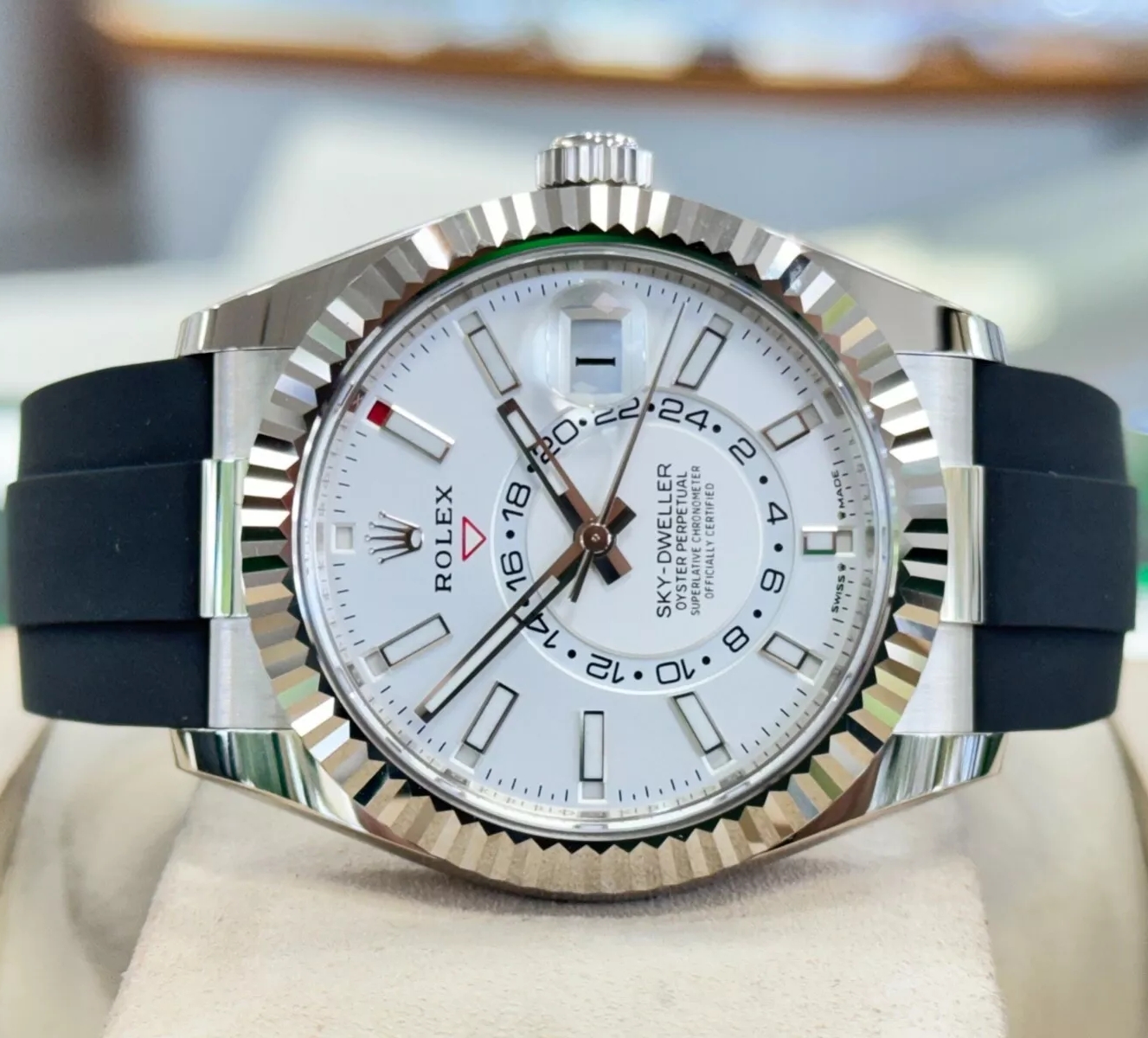 【Super Clone】ROLEX Sky-Dweller 42mm White Gold White Dial Oysterflex - 336239