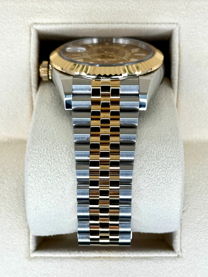 【Super Clone】ROLEX  Sky-Dweller 42mm 336933-0001/0002 Two-Tone Yellow Gold Champagne Dial Oyster