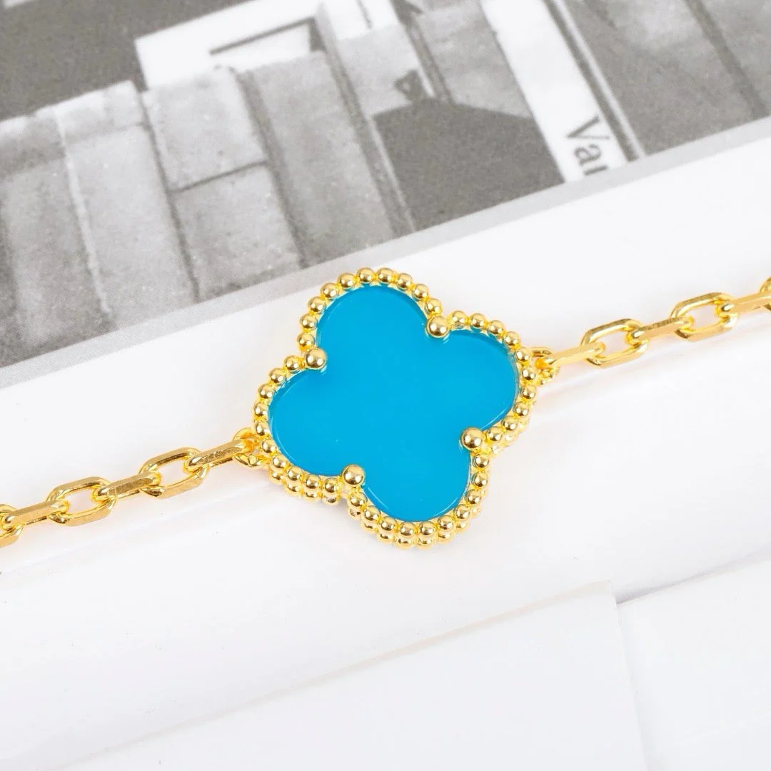 Regalia jewelryCLOVER 5 MOTIFS TURQUOISE BRACELET