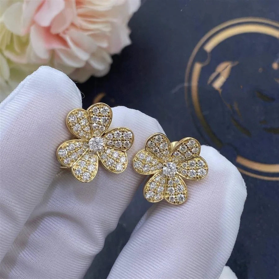 Regalia jewelryFRIVOLE GOLD FLOWER DIAMOND EARRINGS