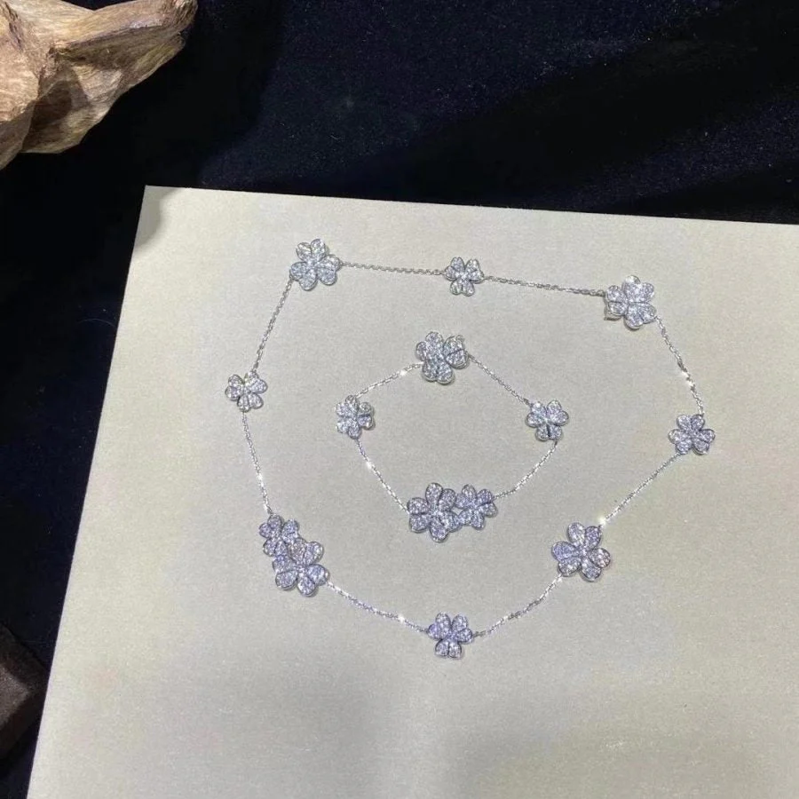 Regalia jewelryFRIVOLE SILVER 5 FLOWERS BRACELET