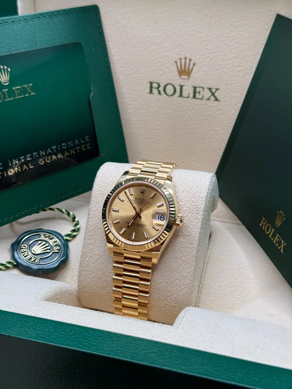 【Super Clone】ROLEX Datejust m278278-0040 Champagne 31mm Dial President Bracelet Watch