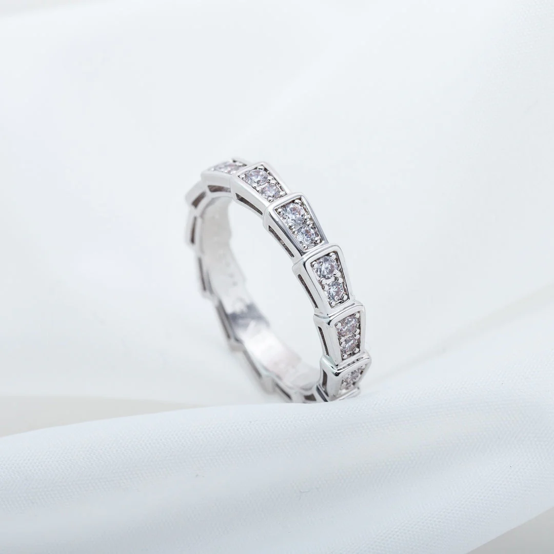 Regalia jewelrySERPENTI RING SILVER DIAMOND PAVED 3MM