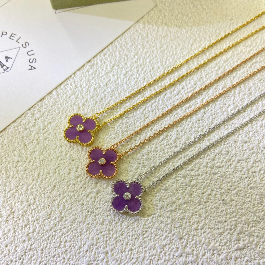 Regalia jewelryCLOVER 15MM DIAMOND  PURPLE VIOLET NECKLACE
