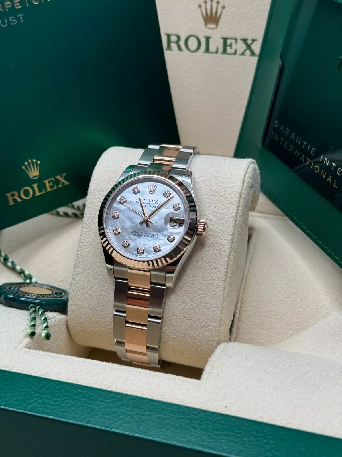 【Super Clone】ROLEX Datejust m278271-0025/0026 White Mother-of-Pearl 31mm Dial Oyster Bracelet Watch