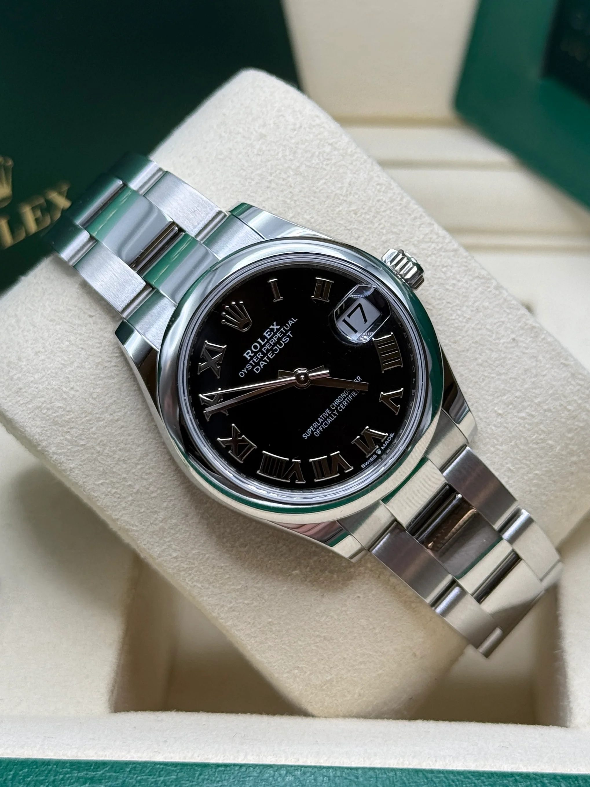 【Super Clone】ROLEX Datejust m278240-0001/0002 31mm Black Roman Domed Bezel Oyster Oystersteel
