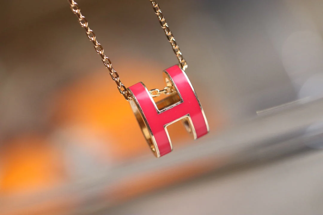 Regalia jewelryPOP H PEDANT PINK GOLD