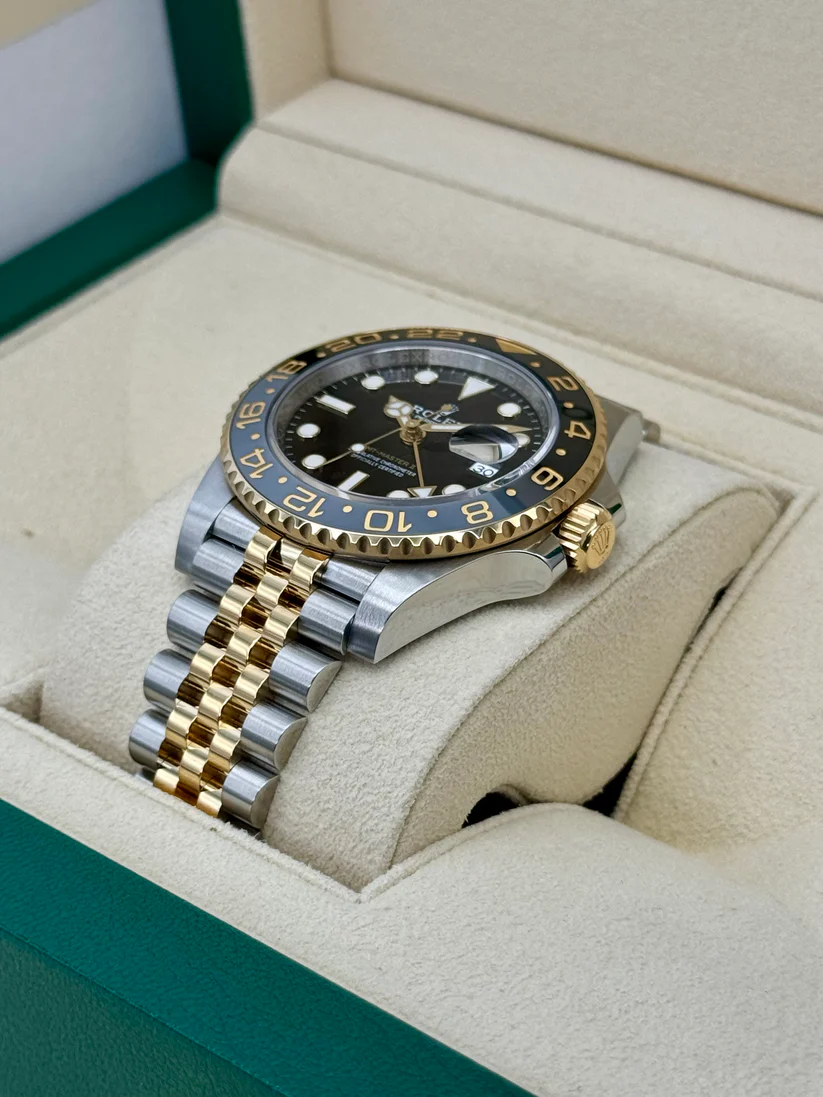 【Super Clone】ROLEX  GMT-Master II 126713GRNR 40mm