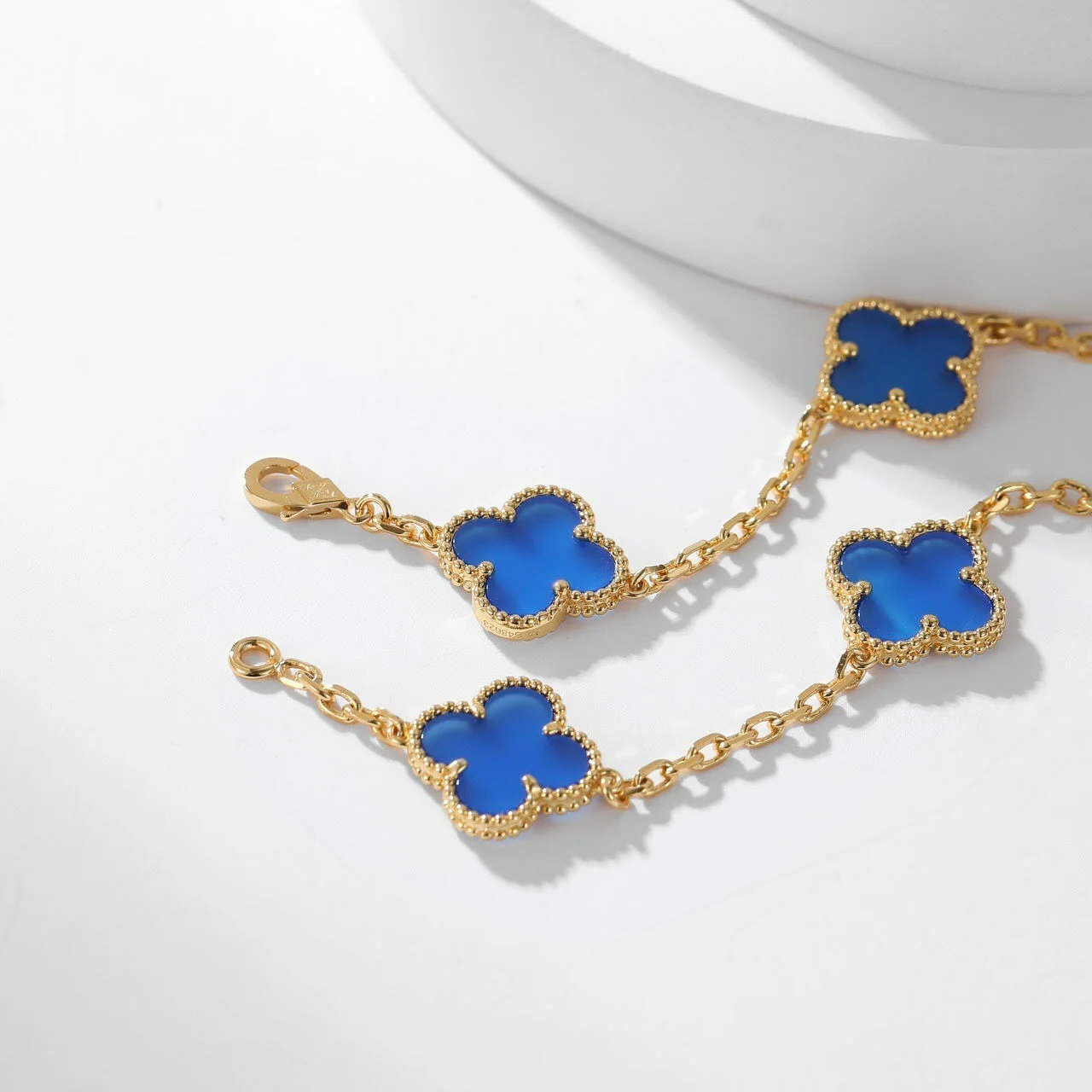 Regalia jewelryCLOVERS THE 10-MOTIFS BLUE AGATE NECKLACE