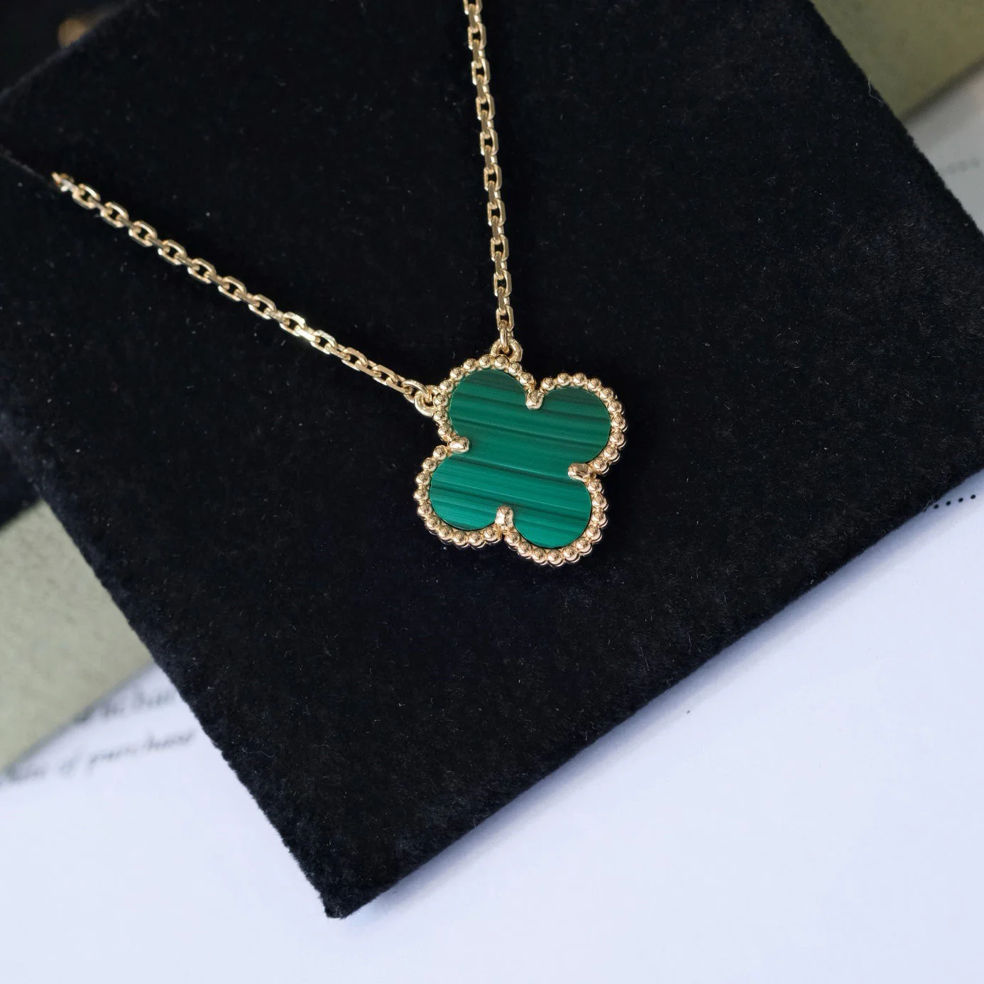 Regalia jewelryCLOVER 15MM MALACHITE SINGLE FLOWER  NECKLACE