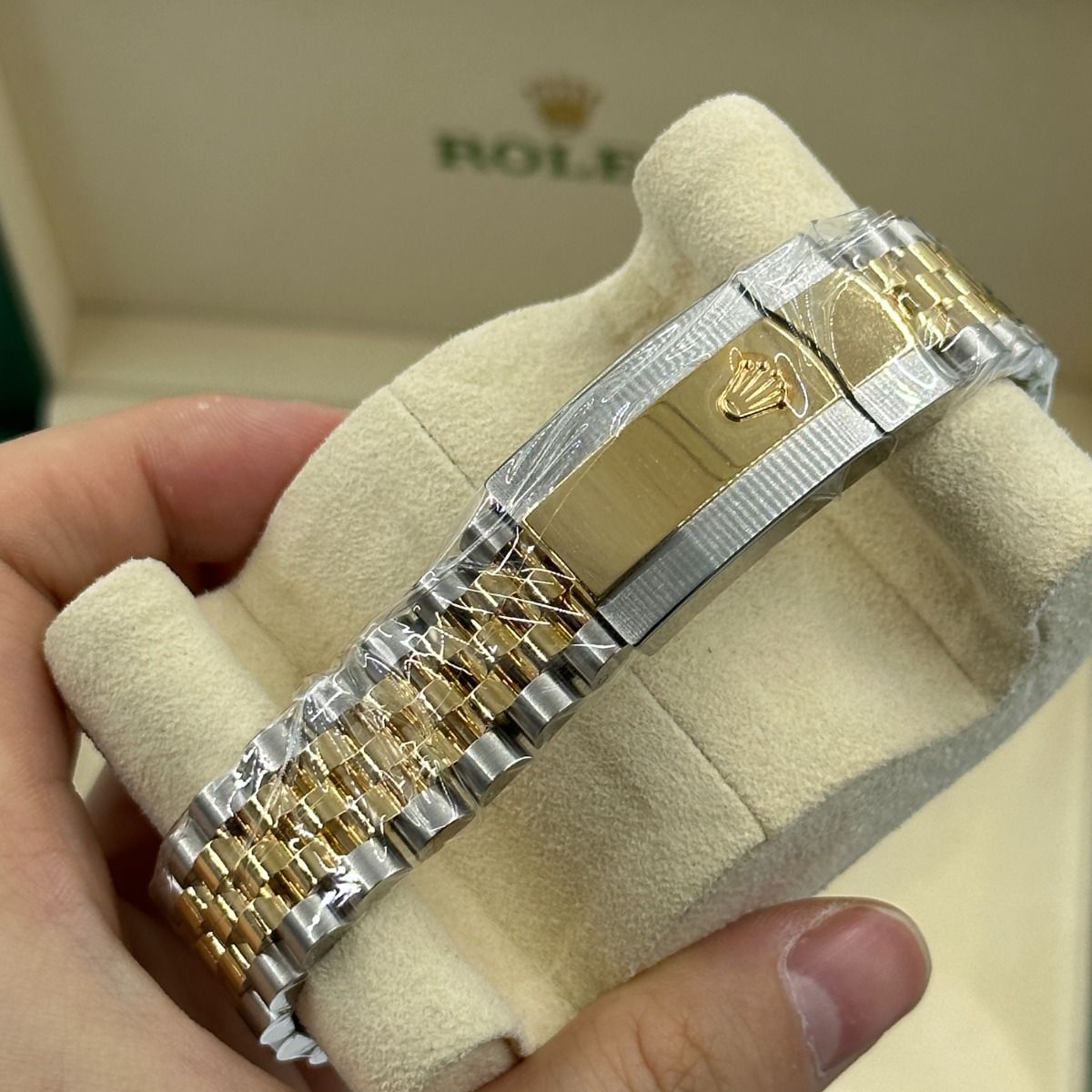 【Super Clone】ROLEX  Datejust 36mm 126203 Golden Fluted Dial Domed Bezel Oyster Bracelet
