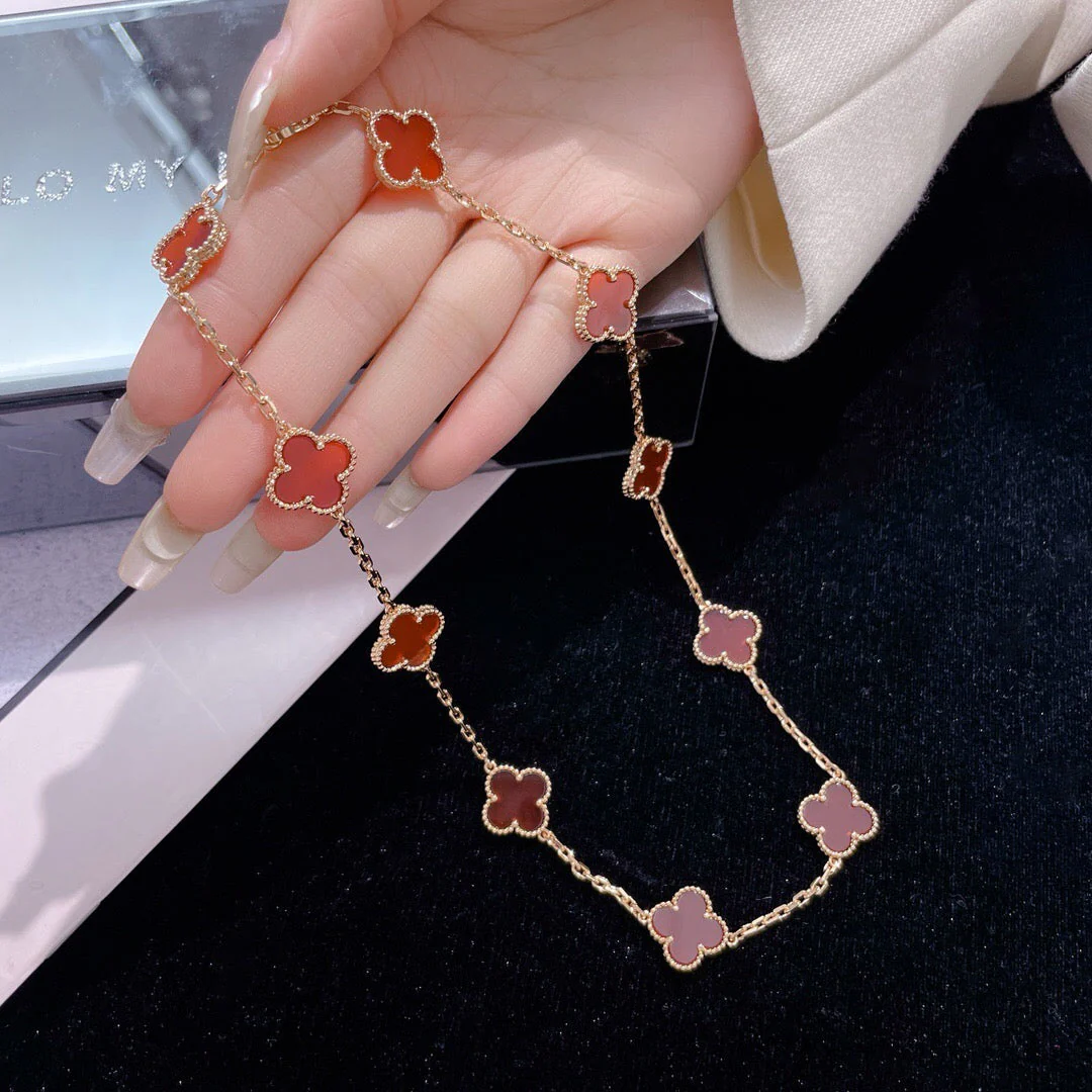 Regalia jewelryCLOVERS THE  10-MOTIFS CARNELIAN NECKLACE