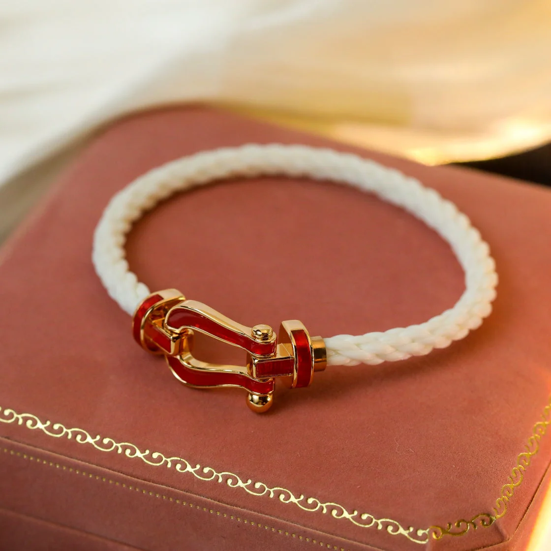 Regalia jewelryFORCE 10 WHITE TEXTILE DIAMOND PAVED