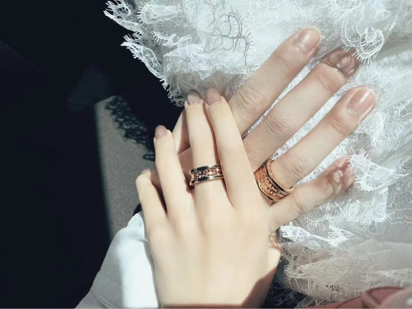 Regalia jewelryZERO 1 ROCK BLACK CERAMIC PINK GOLD LARGE MODEL