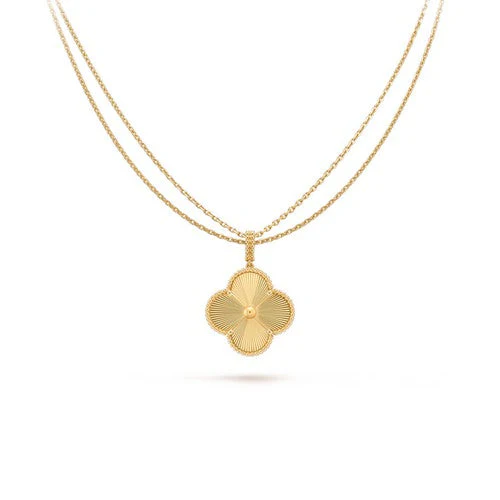 Regalia jewelryCLOVER 25MM PEDANT NECKLACE GOLD