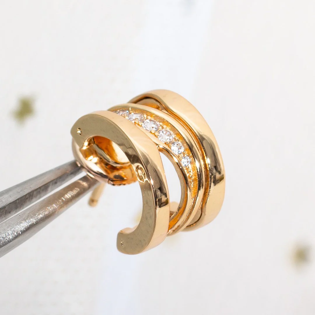 Regalia jewelryZERO 1 PINK GOLD DIAMONDS EARRINGS