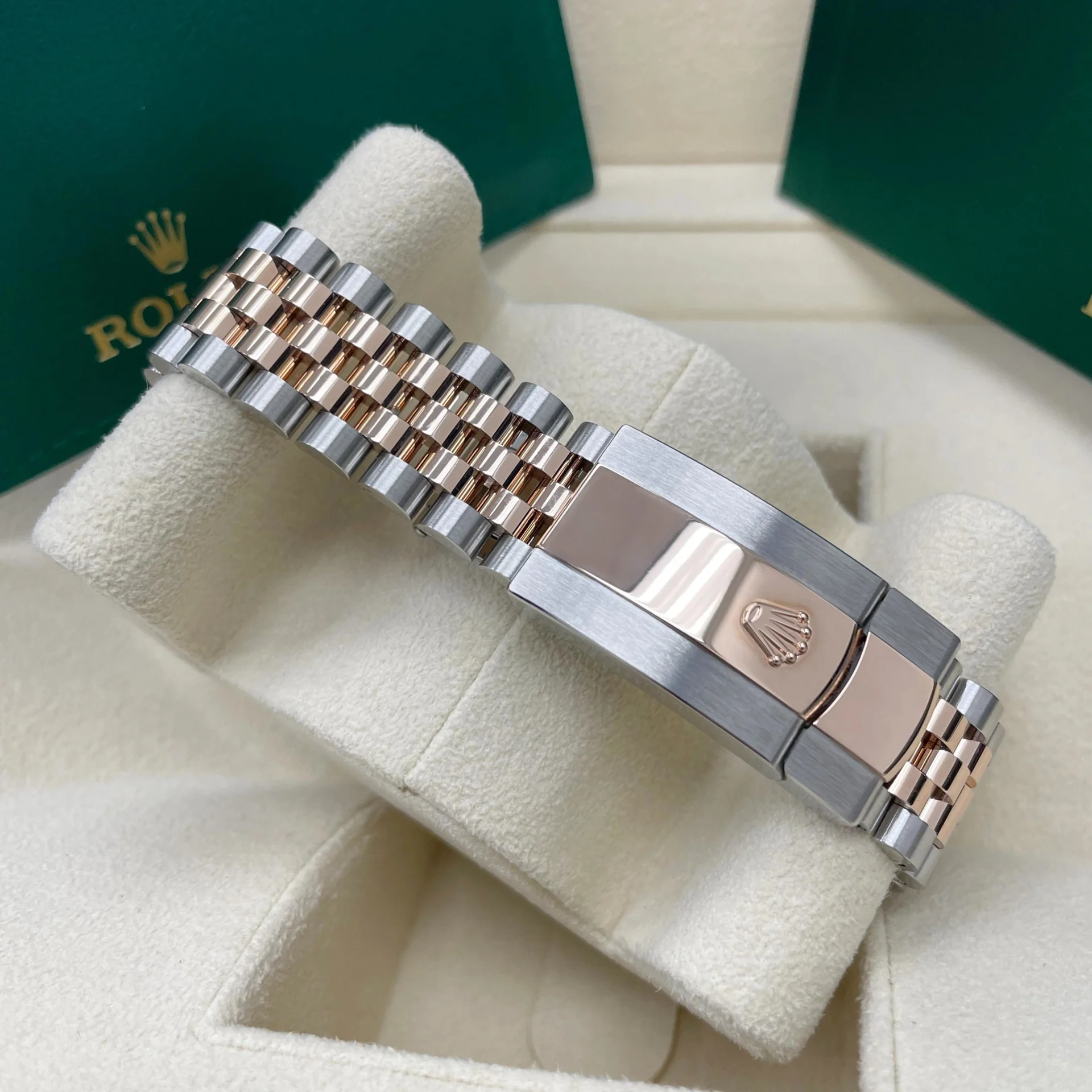 【Super Clone】ROLEX Datejust 41mm 126331 Sundust Index Oyster Steel and Everose Gold Watch