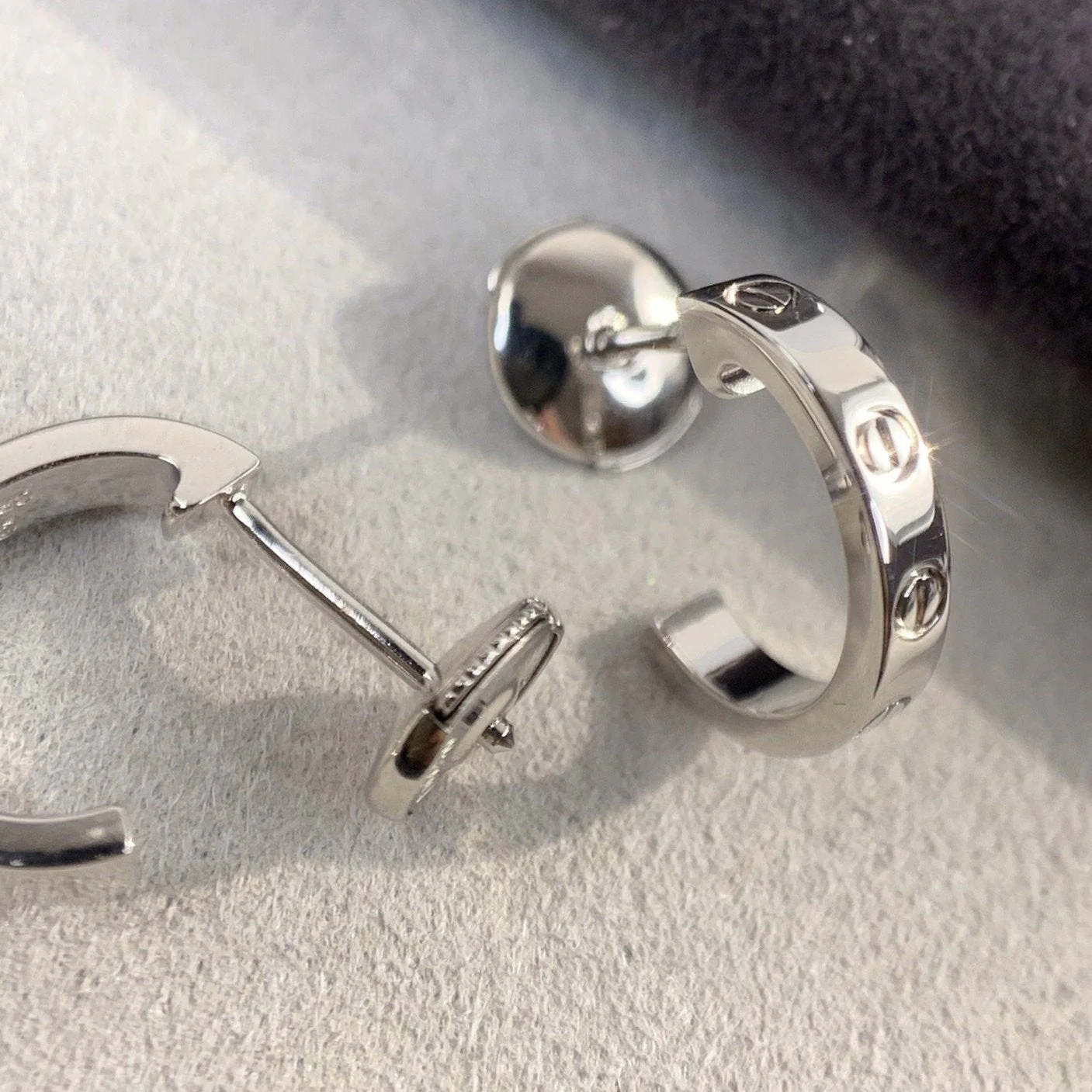 Regalia jewelryLOVE EARRINGS 2.65MM SILVER