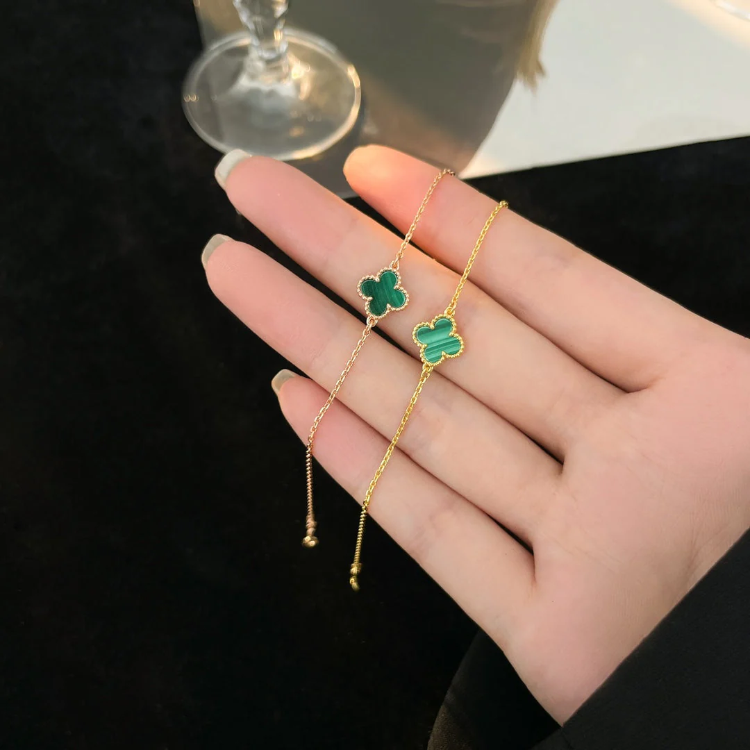Regalia jewelryCLOVER BRACELET MALACHITE 1 MOTIF
