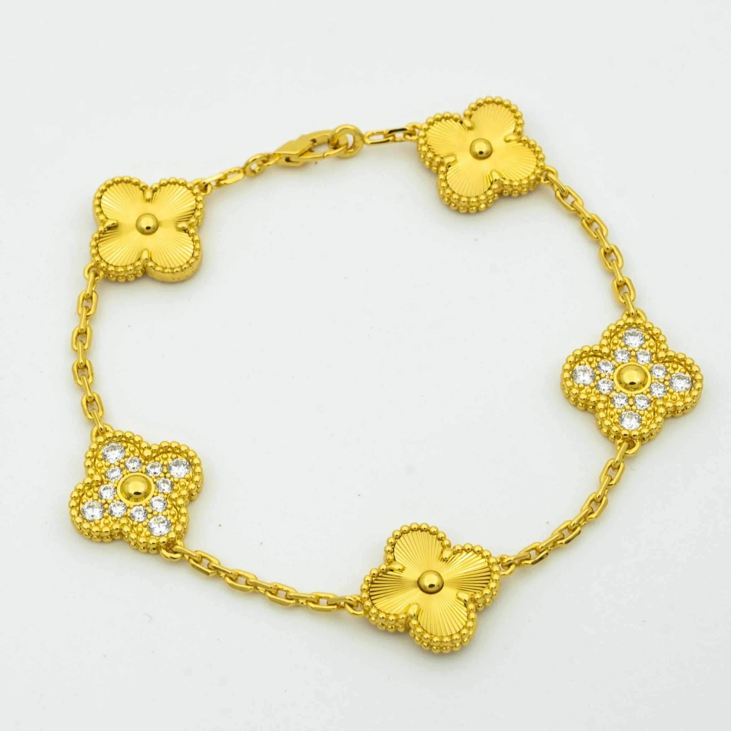 Regalia jewelryCLOVER BRACELET 5 MOTIFS GOLD DIAMOND