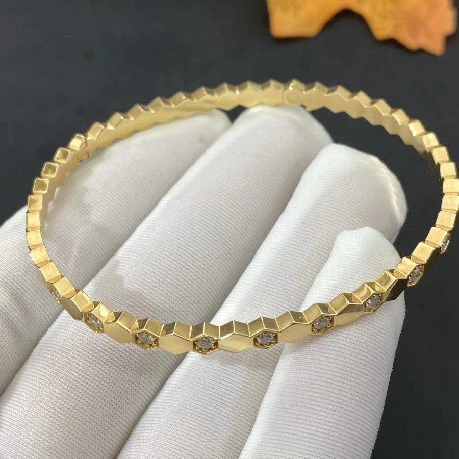 Regalia jewelryBEE LOVE GOLD DIAMOND BRACELET