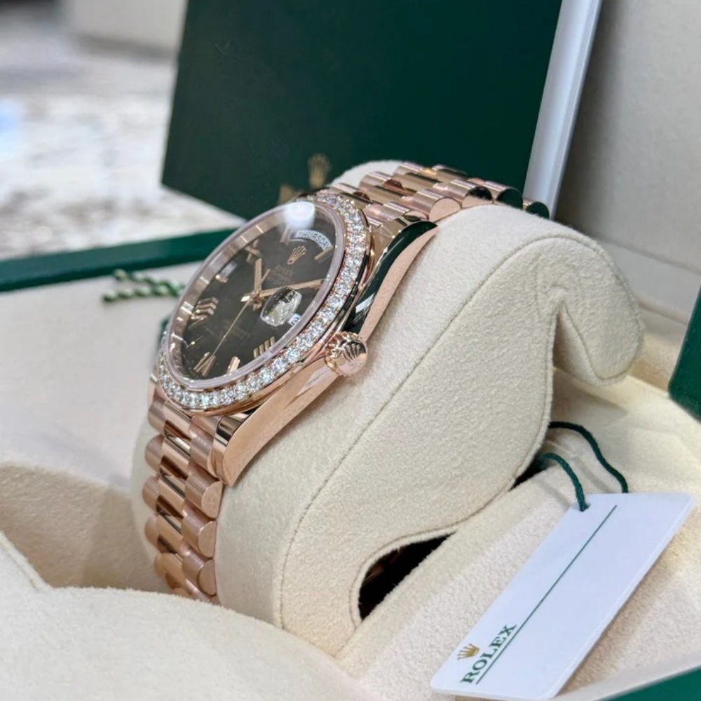 【Super Clone】ROLEX  Day-Date 40mm Slate Ombré Dial and Diamond Bezel 228345rbr-0025