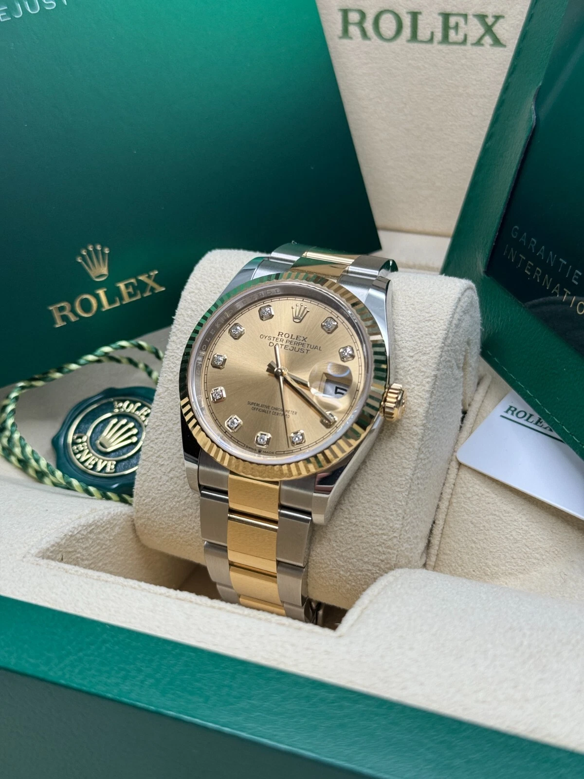 【Super Clone】ROLEX  Datejust 36mm 126233 Champagne Dial Jubilee Bracelet Watch