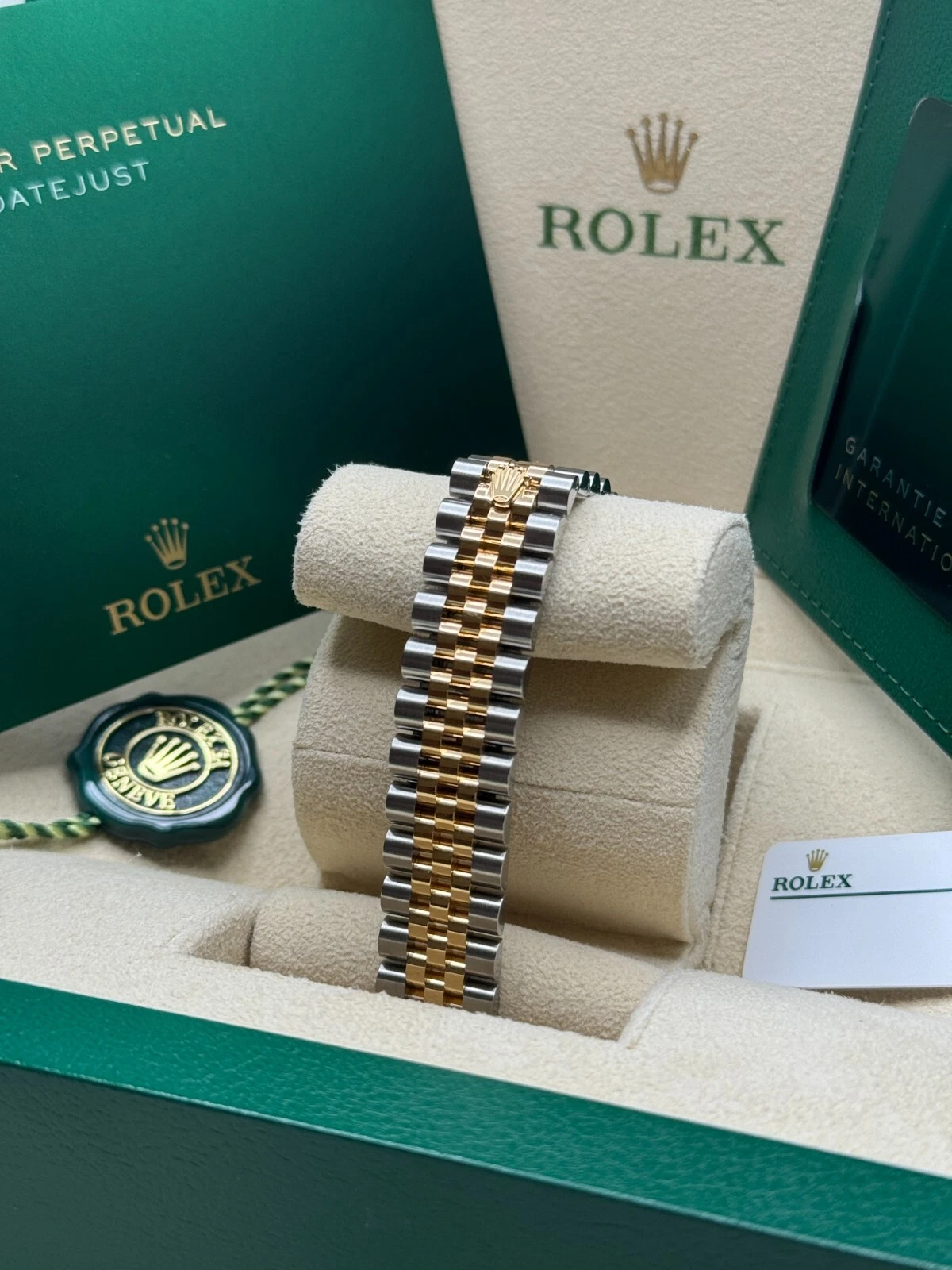 【Super Clone】ROLEX Datejust m278243-0013/0014  31mm Champagne Dial Yellow Rolesor Oyster Watch