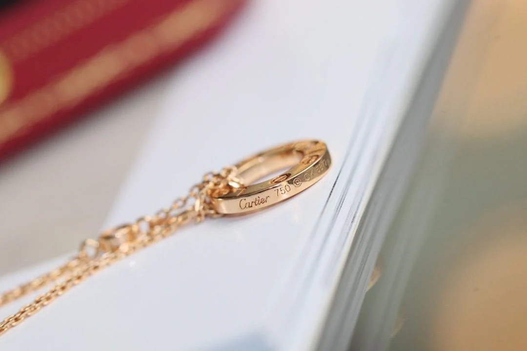 Regalia jewelryLOVE NECKLACE ADJUSTABLE ROSE GOLD 2 DIAMOND