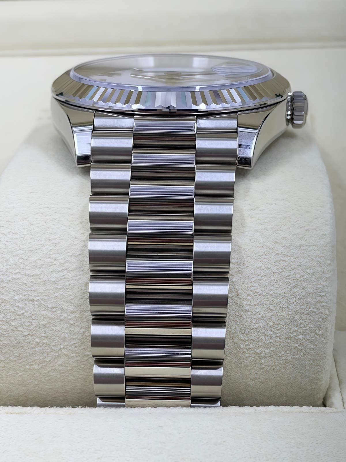 【Super Clone】ROLEX Day-Date 228236-0010 White Roman Dial