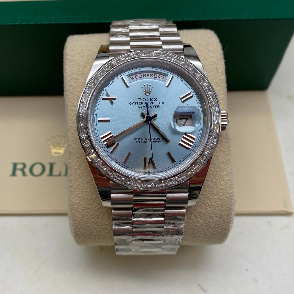 【Super Clone】ROLEX Day-Date 40mm 228396TBR-0030 Ice Blue Roman Dial