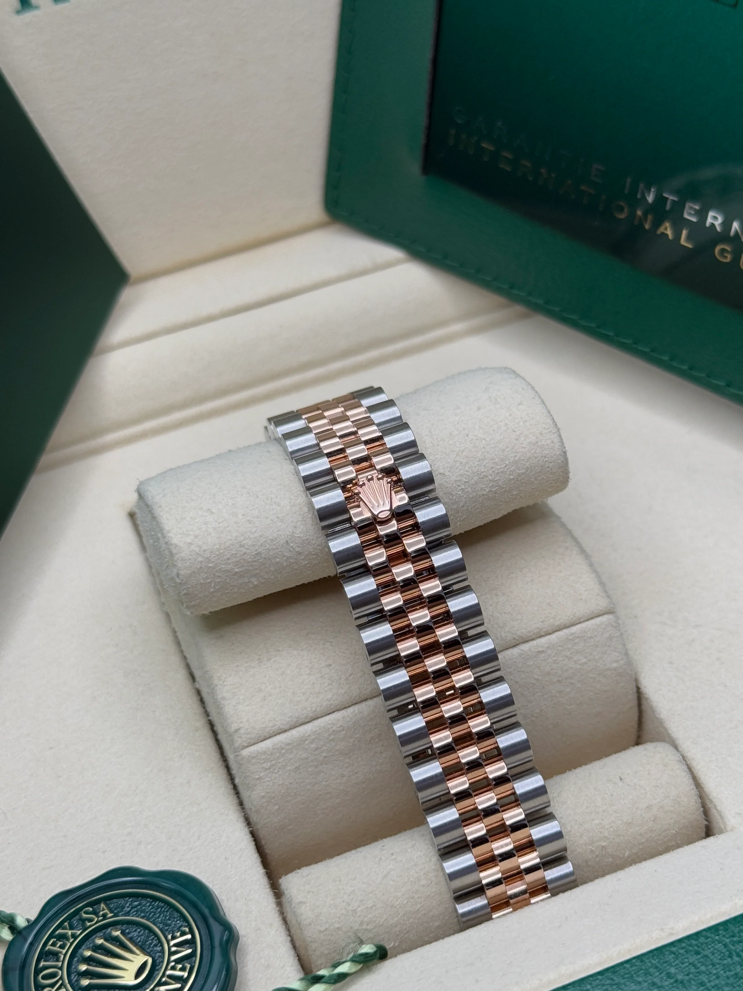 【Super Clone】ROLEX Datejust m278381-0027/0028 Chocolate Diamond 31mm Dial Diamond-Set Bezel and Oyster Bracelet Watch