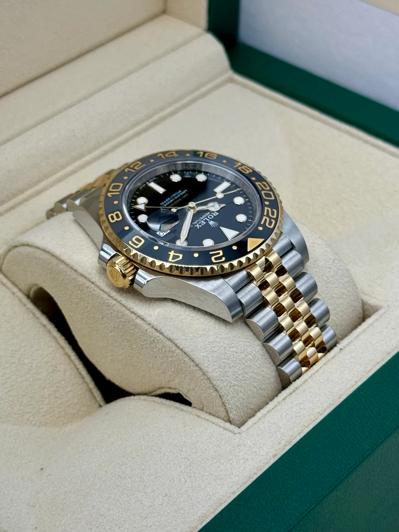 【Super Clone】ROLEX  GMT-Master II 126713GRNR 40mm