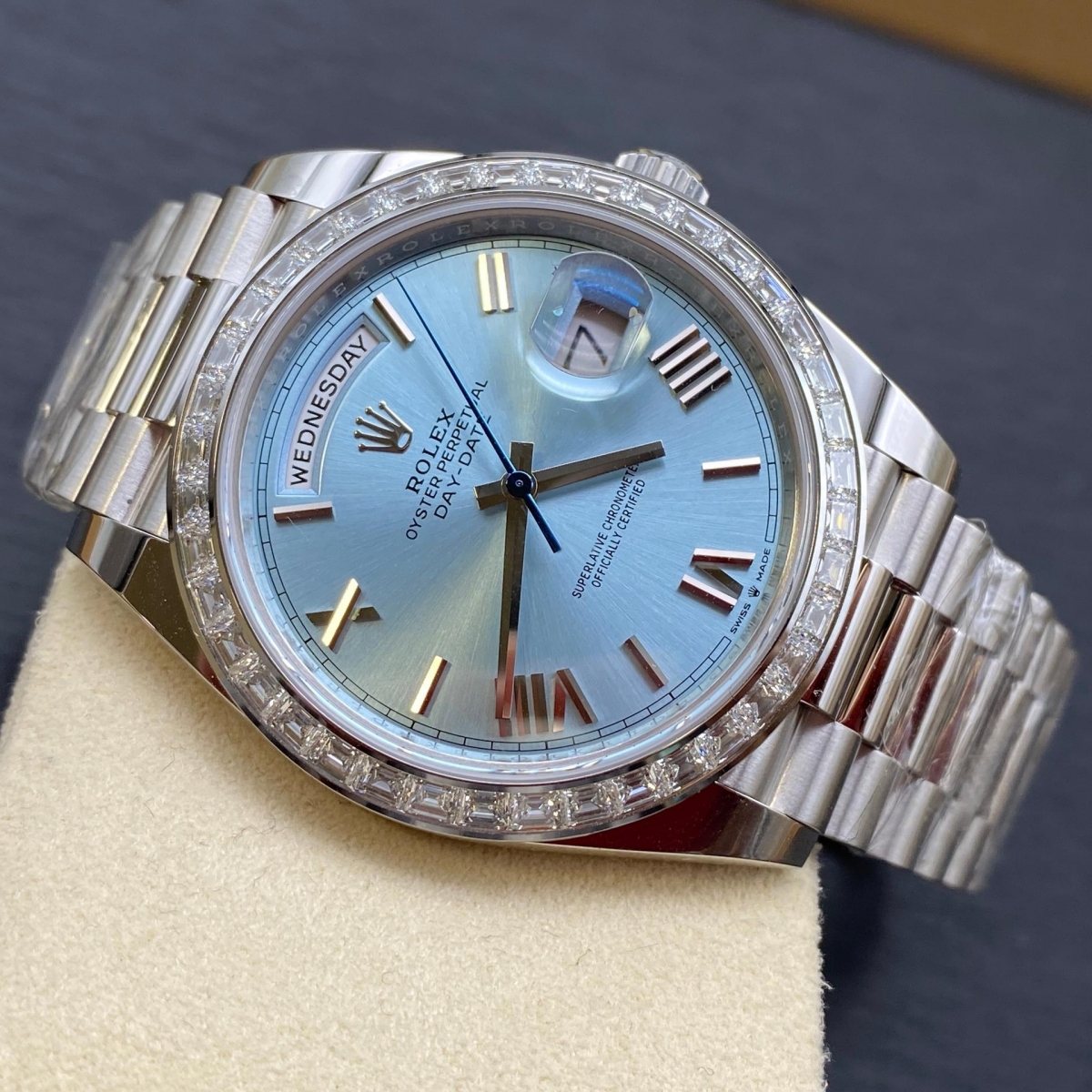 【Super Clone】ROLEX Day-Date 40mm 228396TBR-0030 Ice Blue Roman Dial