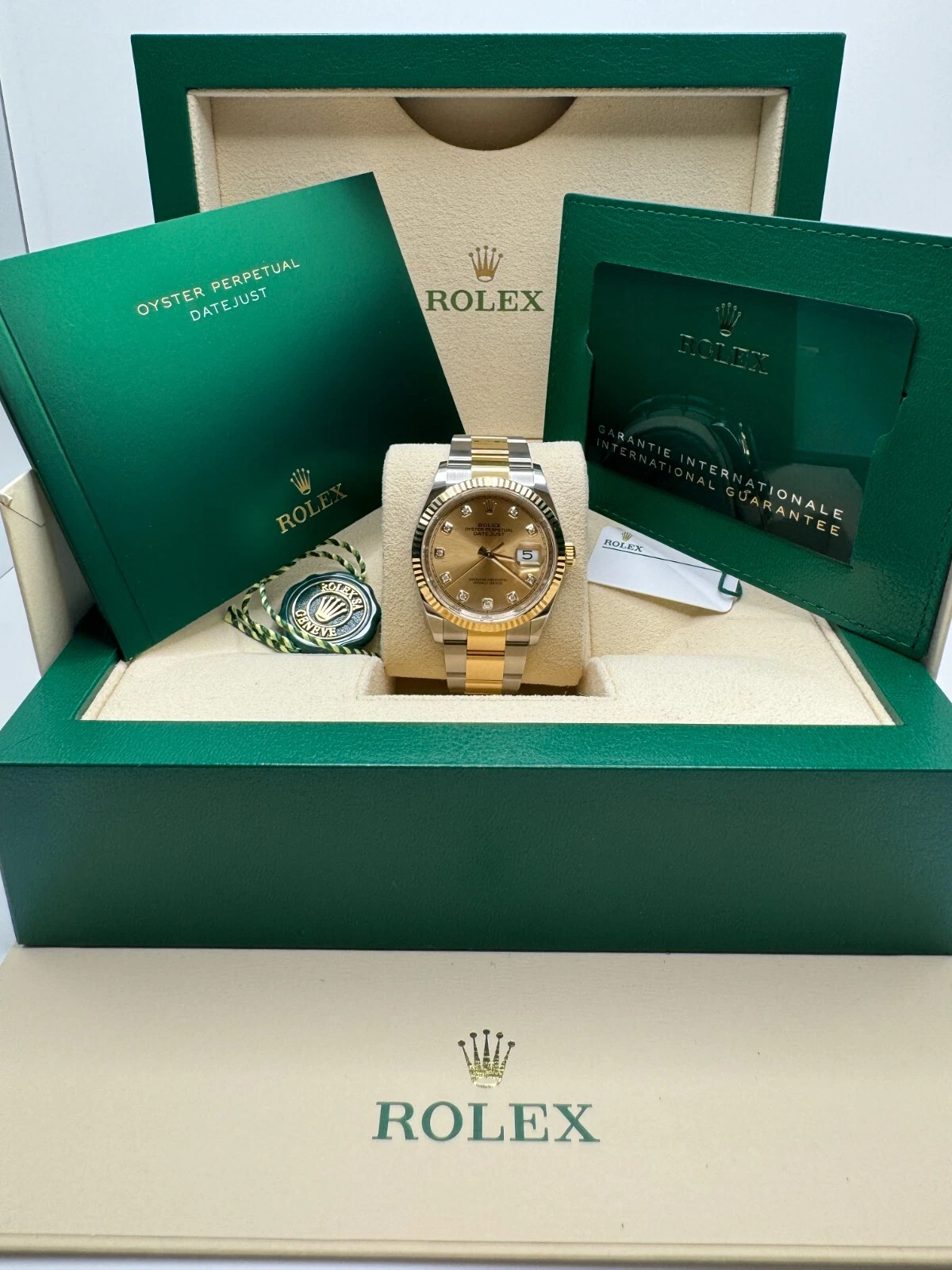【Super Clone】ROLEX  Datejust 36mm 126233 Champagne Dial Jubilee Bracelet Watch