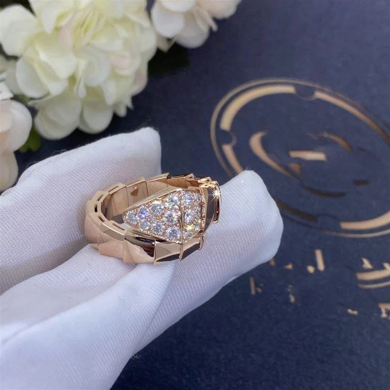 Regalia jewelrySERPENTI RING PINK GOLD DIAMOND
