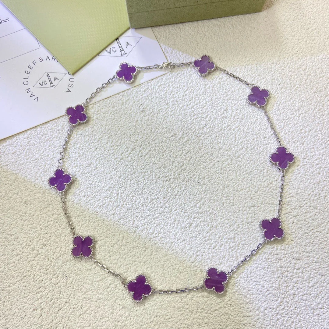 Regalia jewelryCLOVER 10 MOTIFS  PURPLE VIOLET  NECKLACE