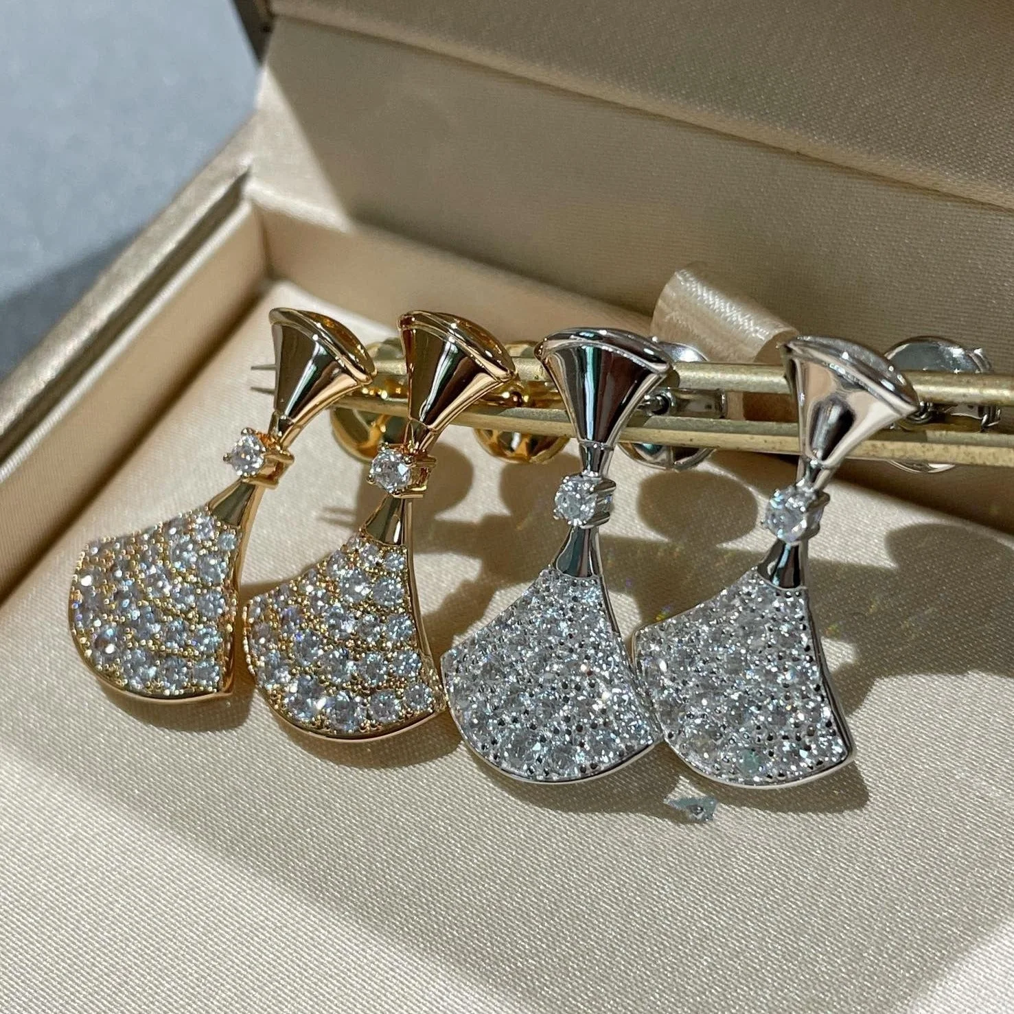 Regalia jewelryDREAM EARRINGS DIAMOND