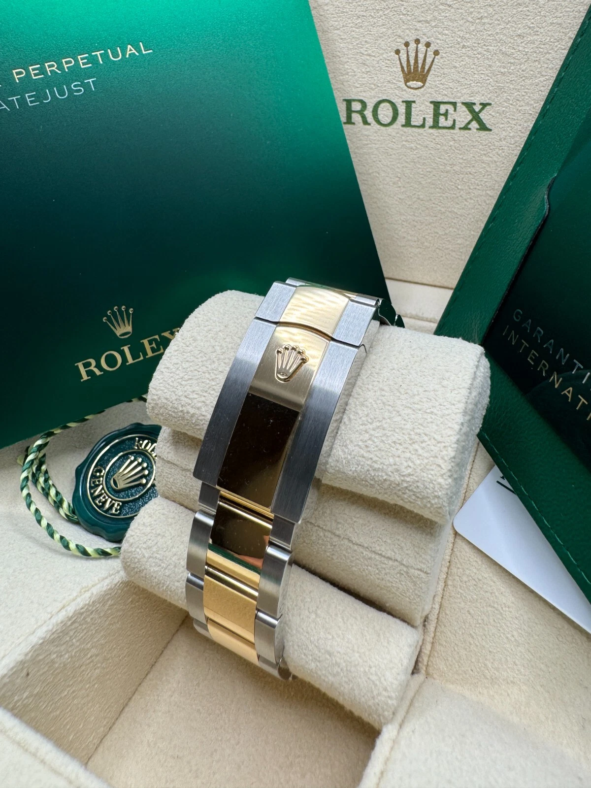【Super Clone】ROLEX  Datejust 36mm 126233 Champagne Dial Jubilee Bracelet Watch
