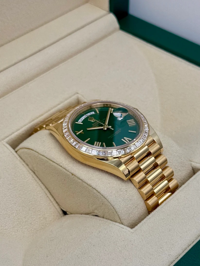 【Super Clone】ROLEX Day-Date 40mm 228398TBR-0039 Green Dial President Watch