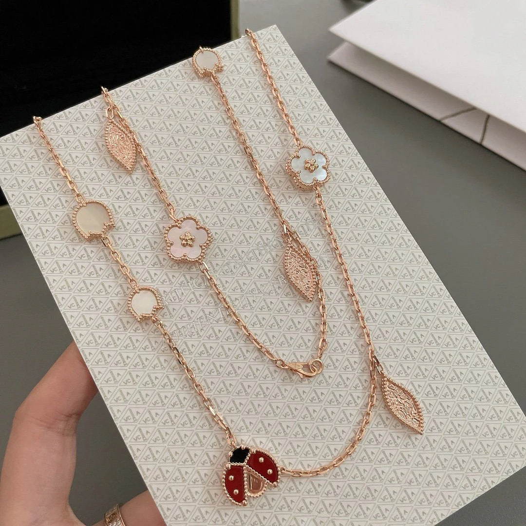 Regalia jewelryLUCKY SPRING 15 MOTIFS ROSE GOLD NECKLACE