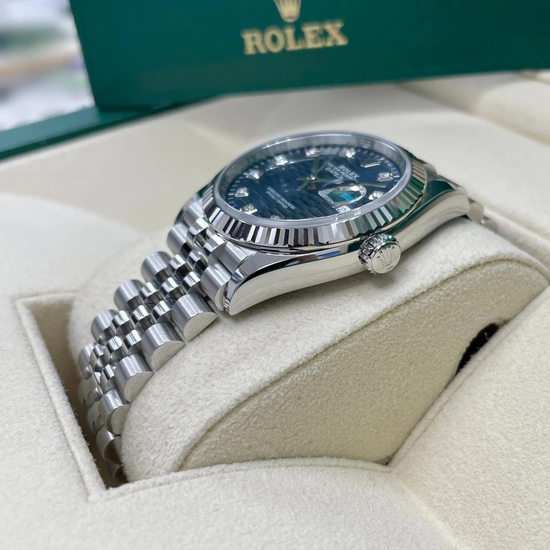 【Super Clone】ROLEX  Datejust 36mm 126234 Blue Fluted Motif Diamond Dial Jubilee Bracelet Watch