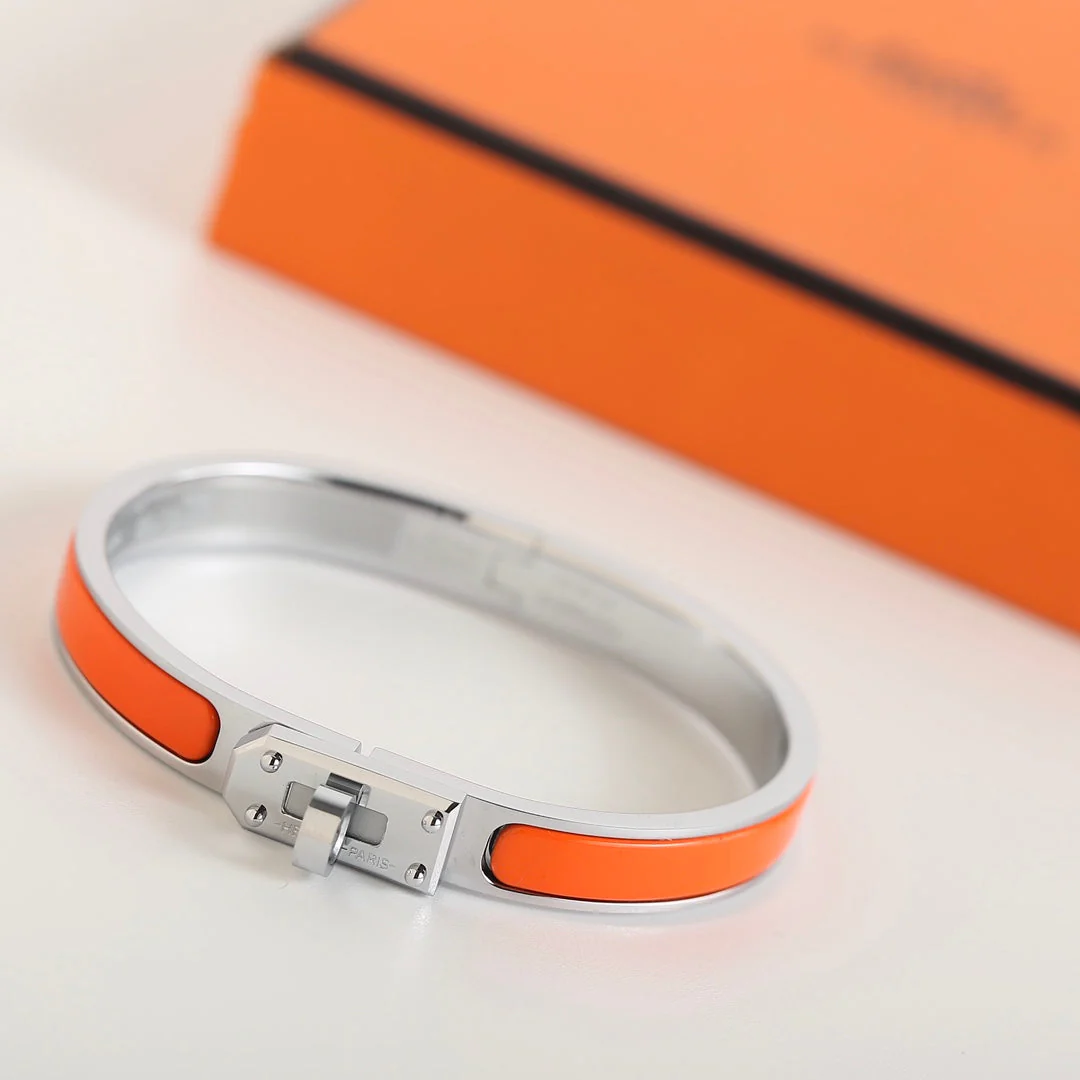 Regalia jewelryHM KELLY ORANGE BRACELET