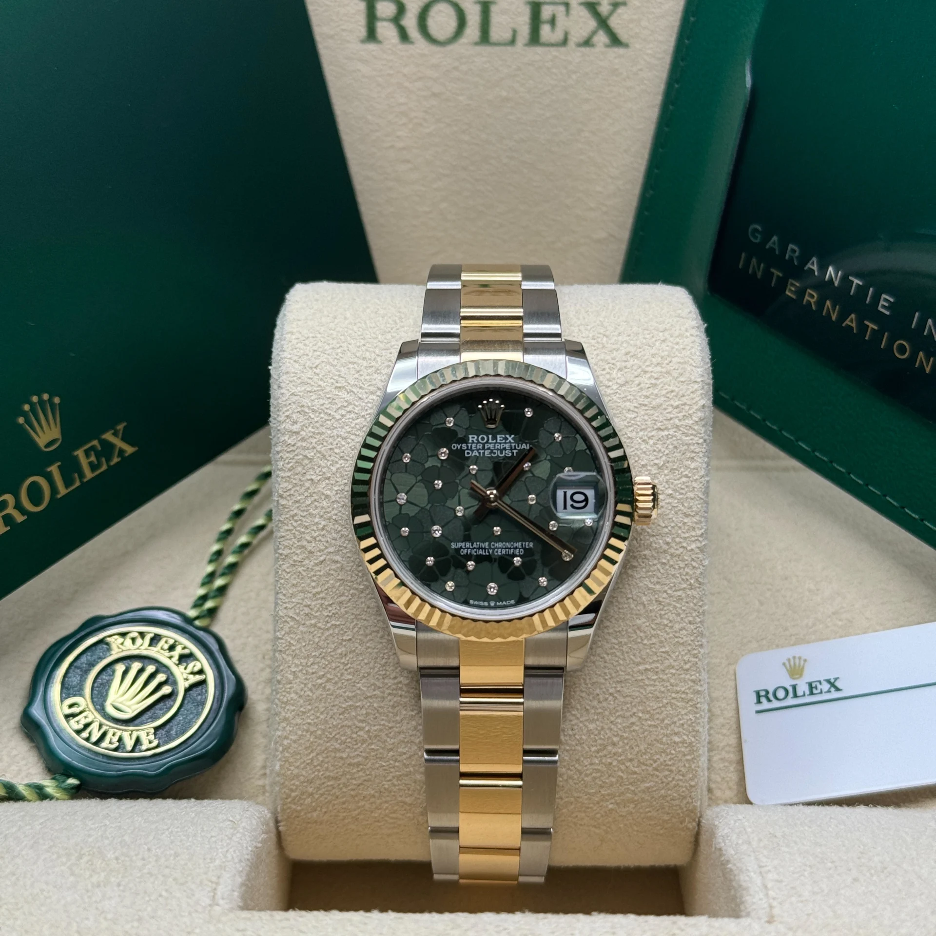 【Super Clone】ROLEX Datejust m278273-0031/0032 31mm Olive Green Floral Motif Dial Stainless Steel and Yellow Gold Oyster Watch