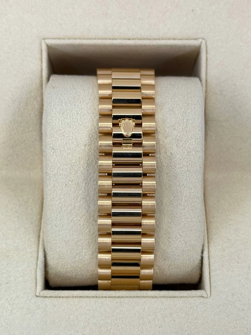 【Super Clone】ROLEX  Day-Date 