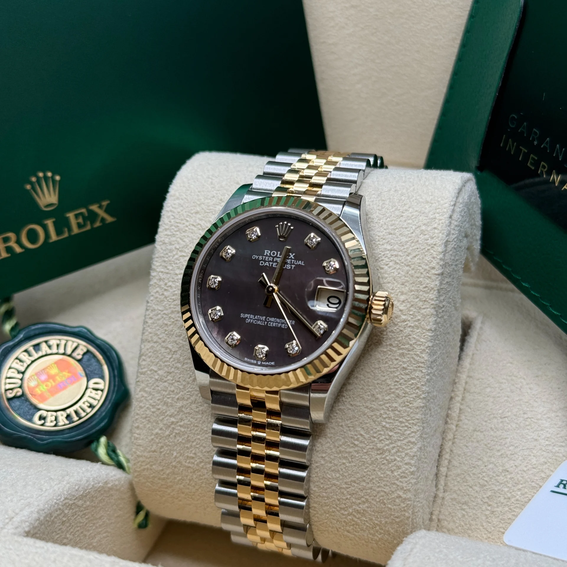 【Super Clone】ROLEX Datejust m278273-0023/0024 31mm Black Mother-of-Pearl Dial Stainless Steel and Yellow Gold Oyster Watch