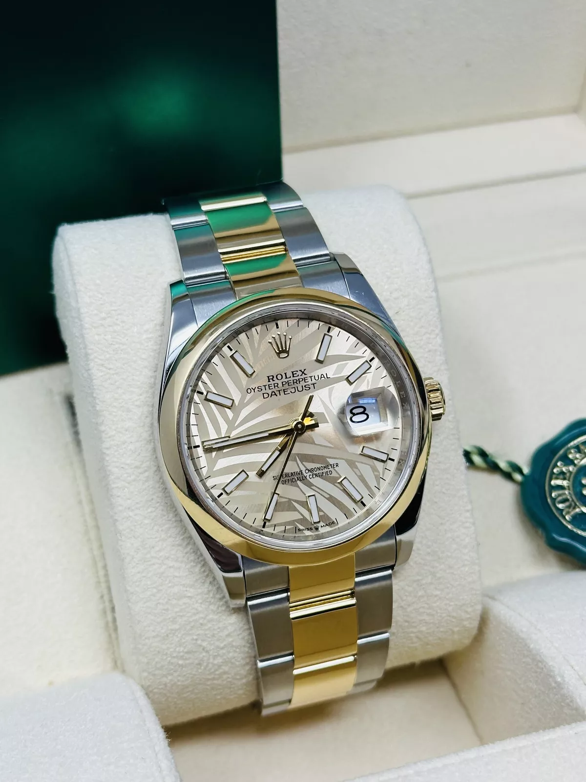 【Super Clone】ROLEX  Datejust 36mm 126203 Golden Dial Domed Bezel Oyster Bracelet
