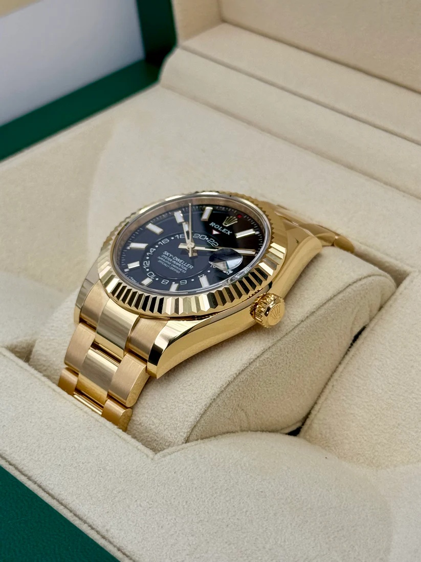 【Super Clone】ROLEX Sky-Dweller 42mm 336938-0002/0005 Yellow Gold Black Dial Oyster