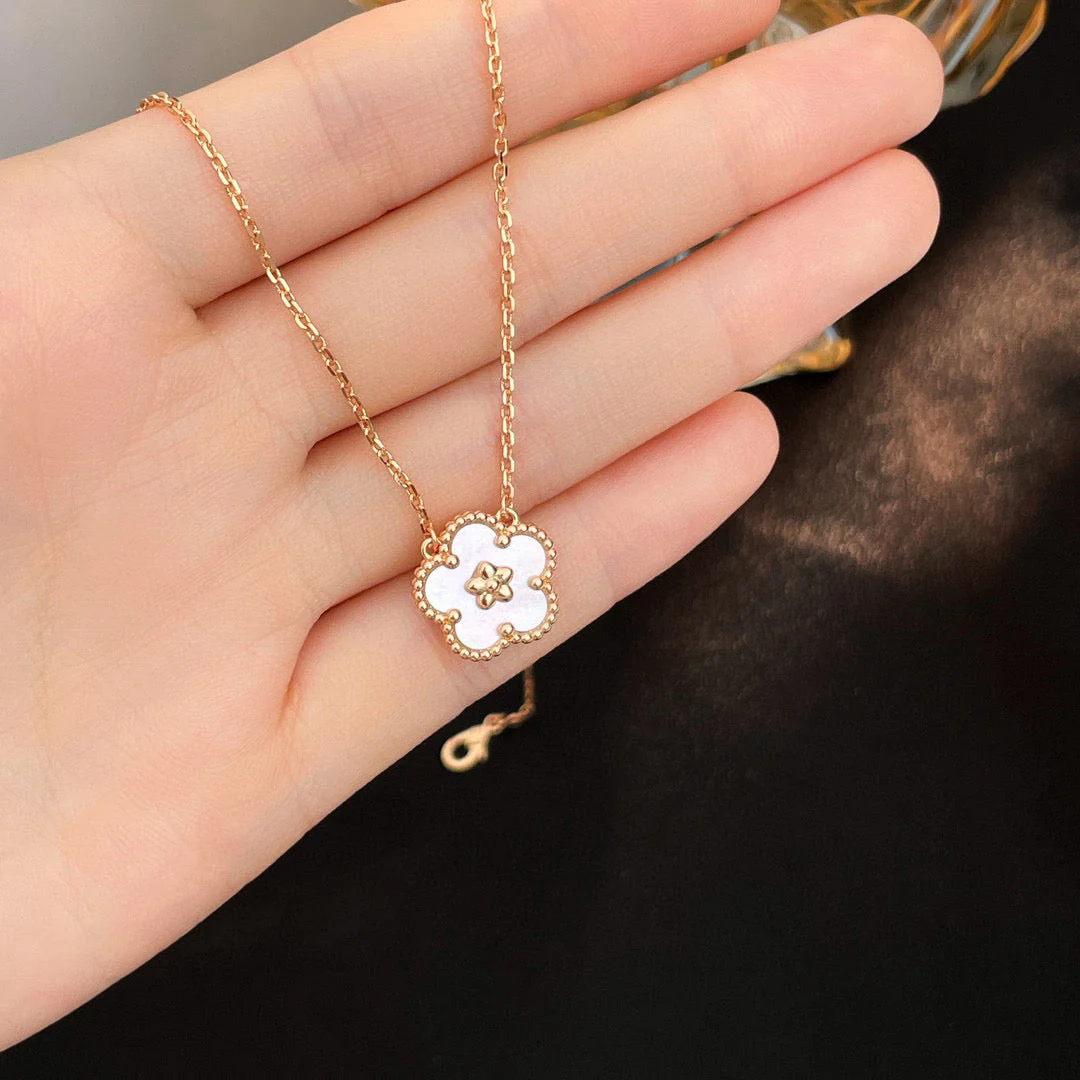 Regalia jewelryLUCKY  WHITE MOP  PLUM BLOSSOM NECKLACE