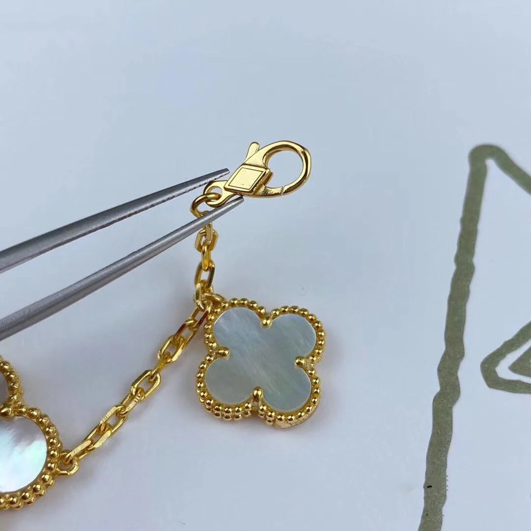 Regalia jewelryMAGIC CLOVER MOP GOLD BRACELET 5 MOTIFS